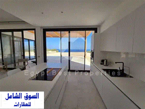 شاليه صف اول بإطلالة مباشرة على البحر على10 سنوات! 4