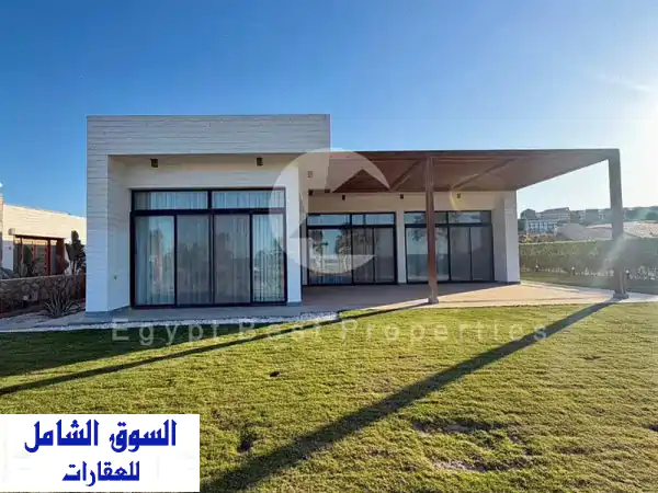 شاليه صف اول بإطلالة مباشرة على البحر على10 سنوات!
