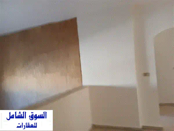 شقة للإيجار للعرسان فقط  جبل الحسين شارع محمد راتب البطاينة. غرفتا نوم، صالة، صالون، مطبخ حمام ...