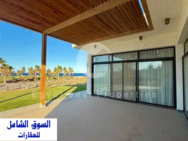 شاليه صف اول بإطلالة مباشرة على البحر على10 سنوات! 2