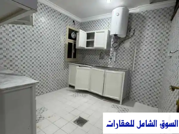 للإيجار بالسالمية شقة غير مفروشة 3 غرف منهم غرفة ماستر في السالمية حولي