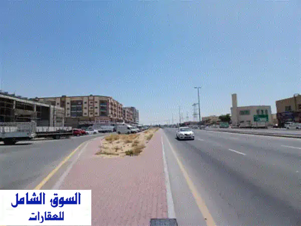 فرصة استثمارية كبرى 4 معارض تجارية بمساحة ضخمة للإيجار في المويهات 3. هل تبحث عن المقر المثالي ...