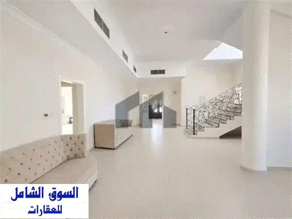 فيلا للإيجار  مدينة خليفة مكونة من 7 غرف نوم  8 حمامات...