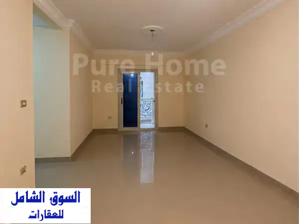 شقة للايجار  سموحة  شارع النقيب شريف رمزي