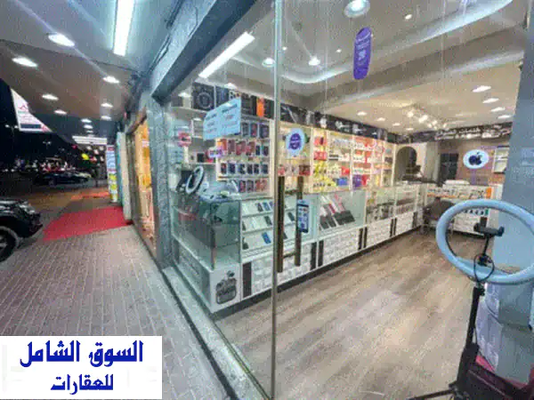 موقع مميز وحيوي على شارع الشيخ عمار الرئيسي محل تليفونات مجهز بالكامل وعلى أعلى مستوى اجهزة ومعدات ...