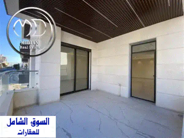 رقم الاعلان 8629 شقة فارغة للإيجار خلدا مساحة 200م...