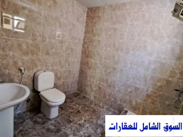 للإيجار فيلا في امارة الشارقة منطقة العزرة ضاحية الرقة