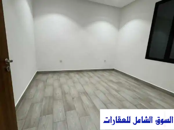 للإيجار شقة بسلوى 3 غرف منهم غرفة ماستر في سلوى حولي