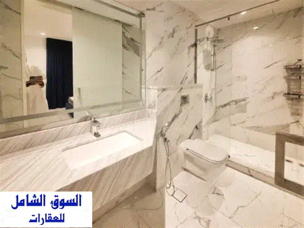 للإيجار شقة مفروشة بالكامل في منطقة الزنج، تشمل الكهرباء والماء. مميزات الشقة غرفة نوم واحدة، حمام ... 4