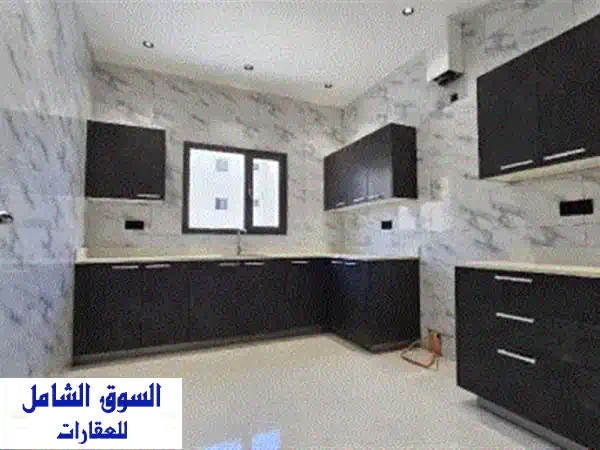 للايجار في الحد، البحرين: شقة فاخرة 105م² | غرفتين ماستر | شامل الكهرباء والتكييف 3