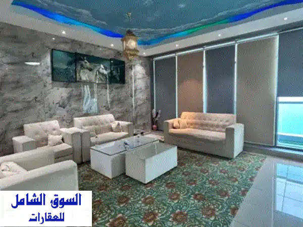 امتلك الآن: شقة فسيحة غرفتي نوم للبيع بكورنيش عجمان | الرميلة 1 | 2150 قدم مربع | استثمار مميز 2