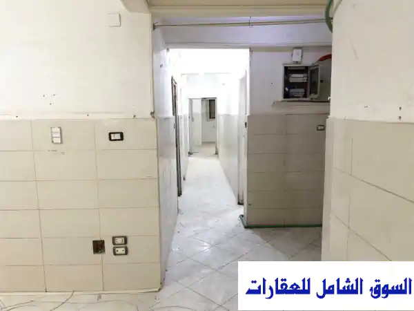 شقة لإيجار بمساحة 140 متر على شارع الرئيسي في مصطفى النحاس مدينة نصر للإيجار القاهرة