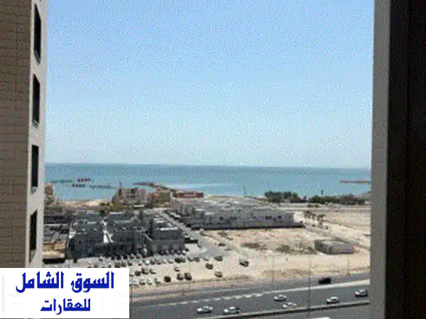 شقة للإيجار في صباح السالم. المساحة 223 مترا مربعا. اطلالة على البحر. الدور 12. أمن على مدار ...
