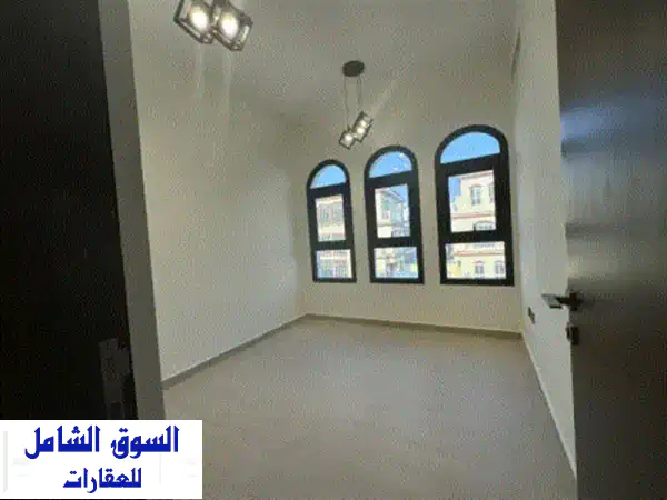تاون هاوس للبيع في عجمان بالتقسيط، باجمالي سعر 950000 درهم، دفعة أولى 628000 درهم والمتبقي 322000 ...