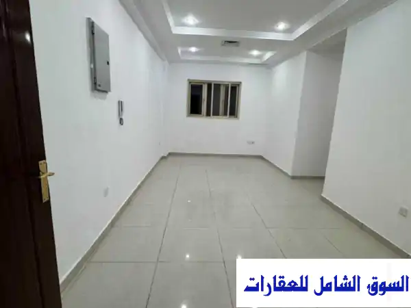 للإيجار بالسالمية شقة غرفتين منهم غرفة ماستر...