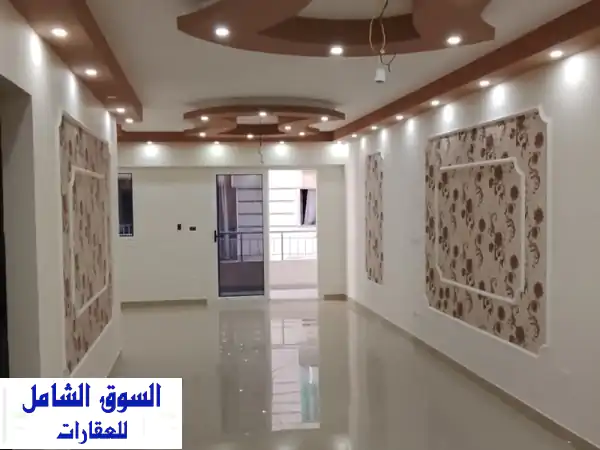 صدق او تصدق شقة اول سكن للايجار 168 م عالشارع...