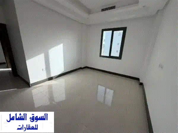 للإيجار شقة في مجمع أراك الراقي في صباح السالم،...