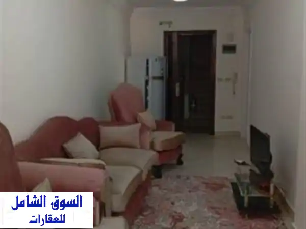 فرصة حقيقة شقة مفروشة للإيجار السنوى لمحبي السكن الراقى والخصوصية عالشارع خالد ابن الوليد الرئيسى