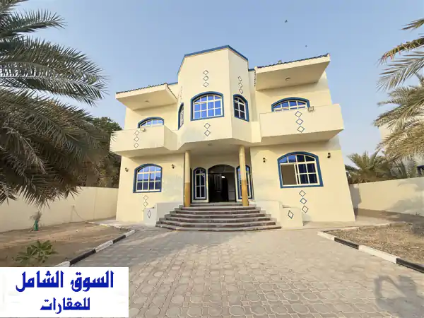 للأيجار فيلا في خليفة أ موقع استراتيجي