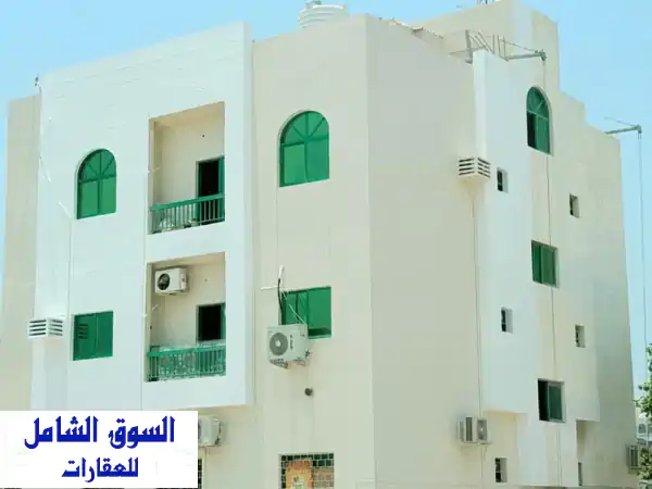 للبيع مستعجل بناية لقطة في المصلى زاوية مقابل بلدية المصلى وعلى شارع رئيسي 2500 قدم g 2 + roof عمر ...