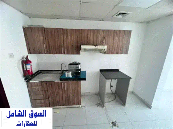 أكبر المساحات وأفضل الأسعار  استوديو للإيجار السنوي في أبراج الفالكون، الراشدية 2، عجمان. استوديو ...
