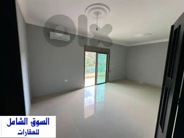 فرصة لا تعوض: شقة مميزة للبيع في بشامون (اليهودية) | إطلالة بانورامية بحرية وجبلية لا تُحجب