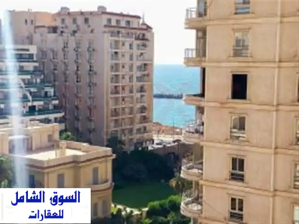 شقة الأحلام 197م للبيع بلوران (شارع الإقبال) | فيو بحر صريح - تشطيب كامل ورفاهية لا تضاهى!