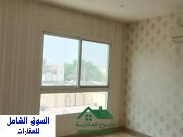 للإيجار فيلا في ربدان