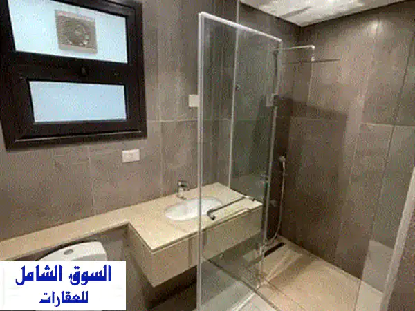 شقة فاخرة للبيع بأليجريا بيفرلي هيلز | استلام فوري 200م | فيو جولف خلاب | متشطبة بالتكييفات 3