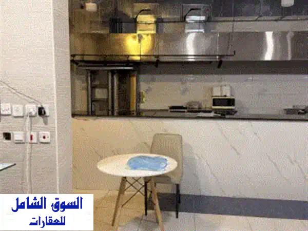 مطعم للتقبيل إيجار سنوي 80000 باقي شهرين 3