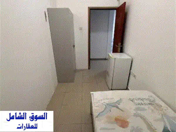بارتشن شخص واحد فقط كورنيش عجمان النخيل 2 نظافة يوميه شامل جميع الفواتير السعر 1000 3