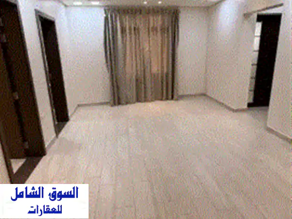 شقة فاخرة نصف مفروشة للإيجار في منطقة توبلي، تتكون من ثلاث غرف نوم وحمامين ومطبخ وصالة ومصعد وموقف ... 4