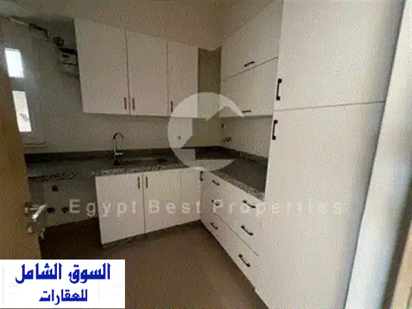 بسعر مميز 200 م فيو حمام سباحة بالتكييفات والمطبخ للايجار في ميفيدا فيوز جولدن سكوير  Mivida Avenues 3
