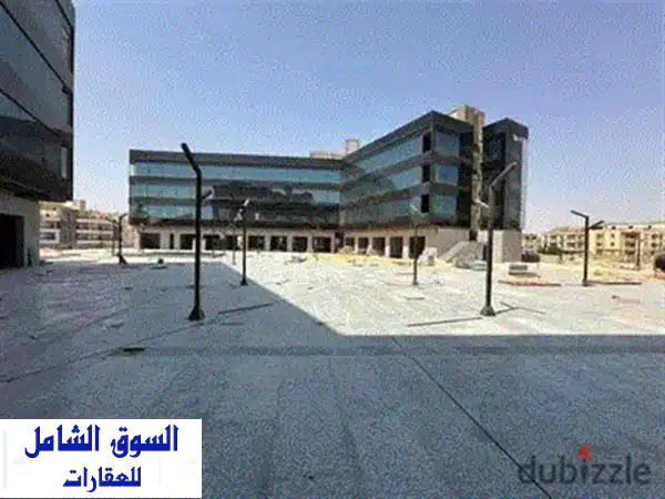 للبيع أول هايبر ماركت في منطقة البنفسج التجمع الخامس على محور السادات يخدم أكبر كتلة سكنية 4