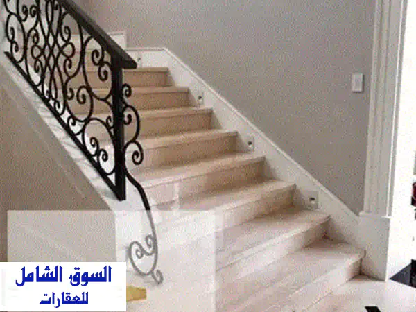 فرصة ذهبية: تاون فيلا للبيع بنصف سعرها في القاهرة الجديدة | 4 غرف ماستر، جاردن ورووف فاخر 3