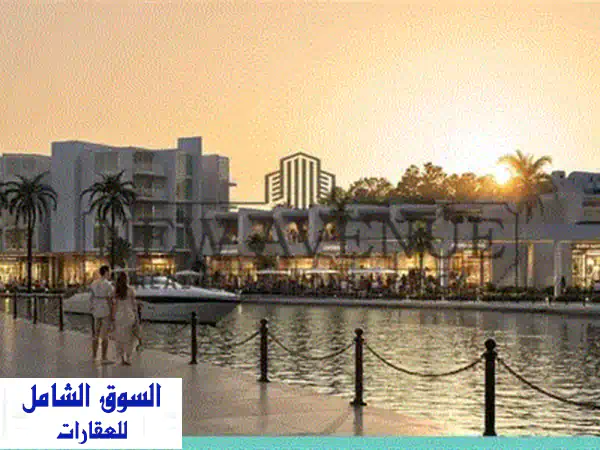 تاون هاوس بإطلالة مباشرة على البحر والمارينا + تصميم كورنر بحديقة واسعة  بمقدم 5  والمتبقي على  اقساط في سولت الساحل الشمالي شركة مصر للتطوير العقاري 3