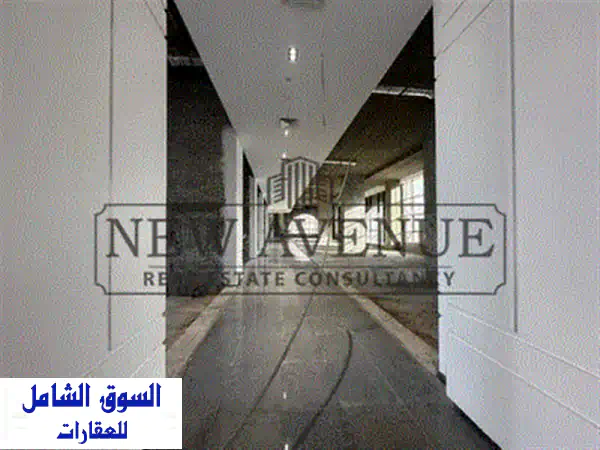 مقر اداري ١٠٠٠ متر استلام فوري مشطب بالكامل للايجار