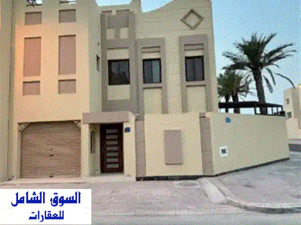 للإيجار: بيت جديد مكيف بالكامل في منطقة جنوسان قريب البحر، طابقين، يتكون من 5 غرف نوم وصالتي جلوس ...