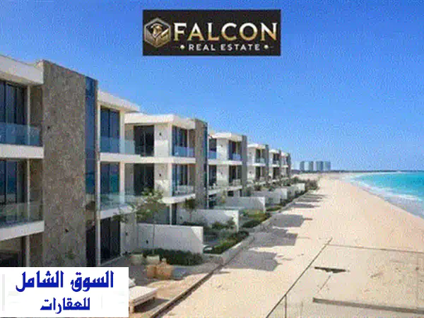 فيلا  صف  اول على البحر جاهزه للسكن متشطبه بالفرش +الاجهزه+ المطبخ+التكييفات في مارينا 5 marina5 الساحل الشمالي قبل لسان الوزراء بجوارRixos 3