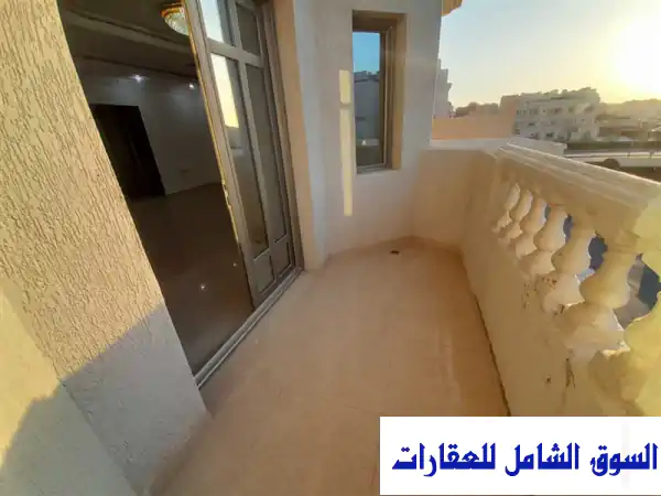 للإيجار الشهري دور في المنقف الأحمدي 4 غرف, 400 م²
