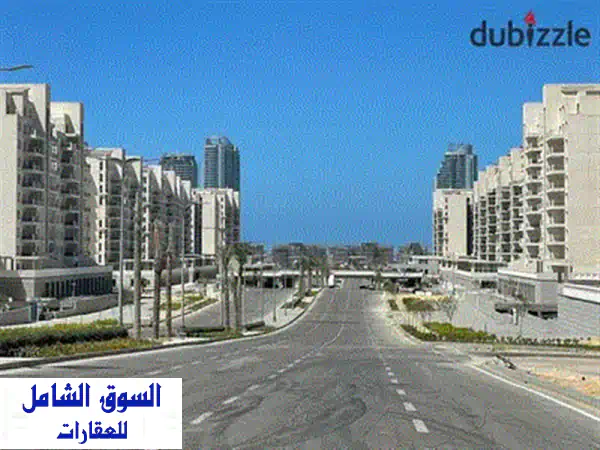 شاليه للبيع بتشطيب مميز يطل علي أبراج العلمين  مزارين 2