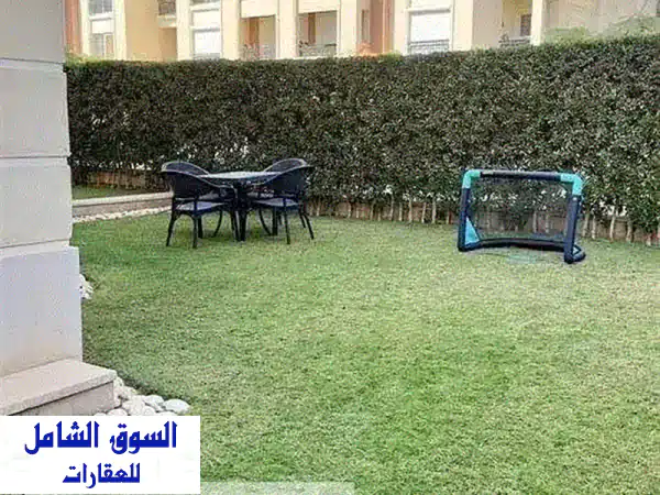 شقه بجاردن مميزه 173 م في الجولدن سكوير التجمع كمبوند راقي  بجوار ميفيدا