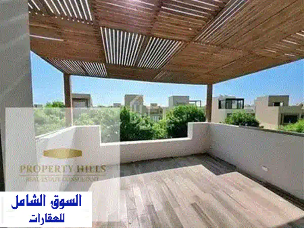 فيلا متشطبه بالكامل في بالم هيلز التجمع مطلوب كاش 900 الف فقط