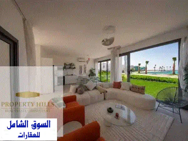 اخر فيلا vip بجانب مراسي شايفه البحر دايركت باعلي كميونتي بتشطيب كامل 4