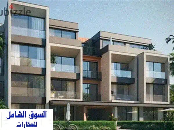 شقة للبيع دوبل فيو تشطيب فاخر  بجوار بالم هيلز 2