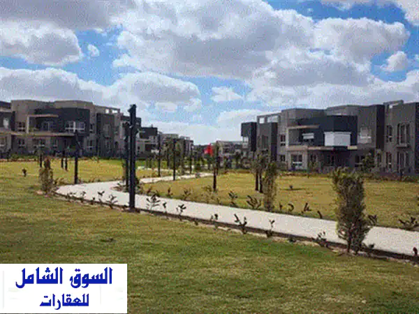 شقه استلام فورى متشطبه بالكامل من المالك مباشرة  بجوار جراند هايتس 3