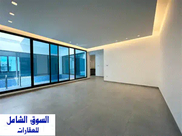 فيلا جديدة بالكامل في مسيلة تحتوي على أربع غرف...