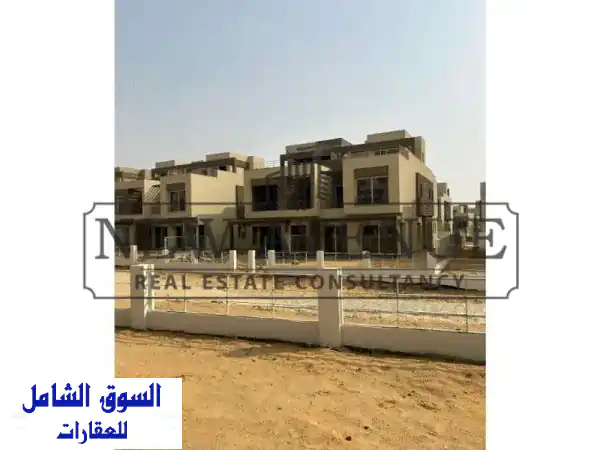 فيلا مستقلة بخصوصية عاليه  للبيع فى بالم هيلز...