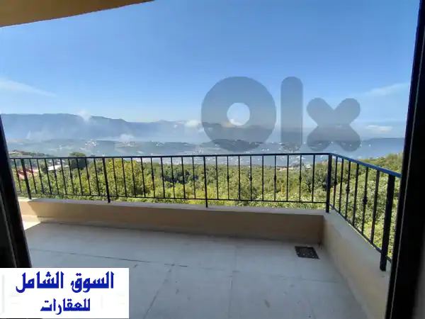 فيلا فخمة للبيع في عنايا، جبيل - إطلالة بحرية خلابة،...