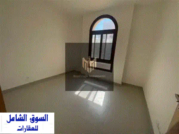 فيلا مستقله للبيع في مراسي بموقع مميز تطل علي البحيره